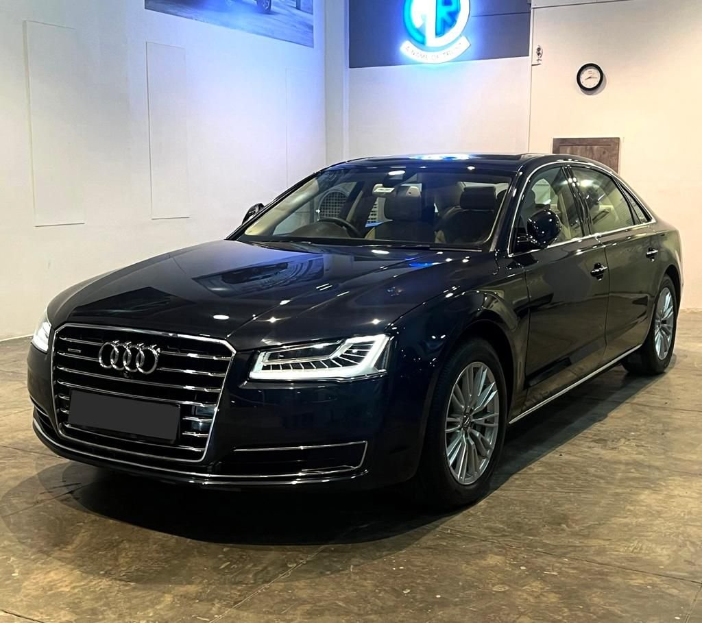 Audi A8L Car Hir in Jaipur